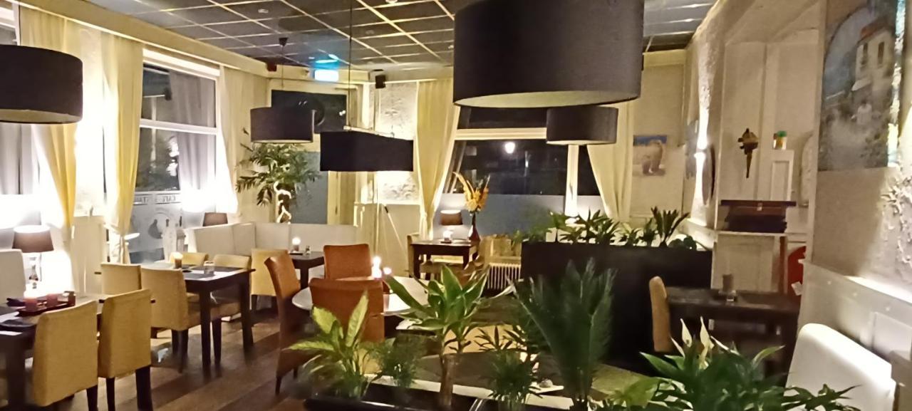 De Zevende Hemel Hotel แคร์คาเดอ ภายนอก รูปภาพ