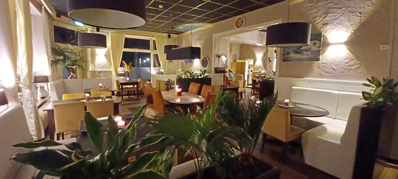 De Zevende Hemel Hotel แคร์คาเดอ ภายนอก รูปภาพ